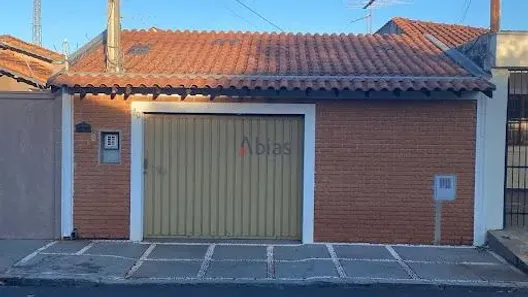 Casa com 2 Quartos à venda, 144m² no Jardim Bandeirantes, São Carlos