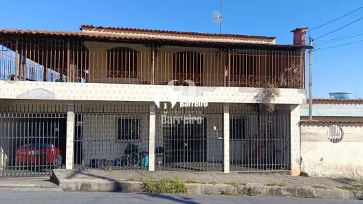Casa com 5 Quartos à venda, 200m² no Professor Washington Pires (Parque Durval de Barros), Ibirité