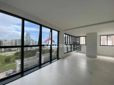 Apartamento com 3 Quartos à venda, 127m² no Meia Praia, Itapema