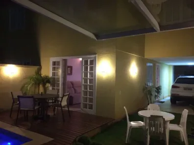 Casa de Condomínio com 3 Quartos à venda, 121m² no Corrêas, Petrópolis