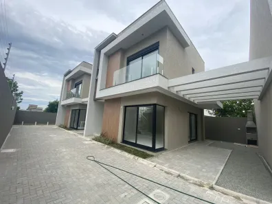 Sobrado com 3 Quartos à venda, 120m² no Boqueirão, Curitiba