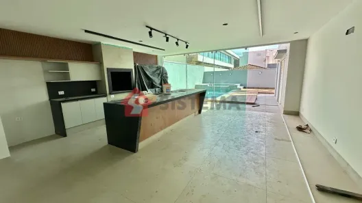 Sobrado com 4 Quartos à venda, 335m² no Parque Residencial Damha, Presidente Prudente