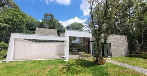 Casa com 4 Quartos à venda, 680m² no Ipê Amarelo, Gramado