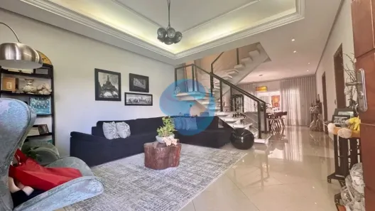 Sobrado com 3 Quartos à venda, 250m² no Parque Residencial Villa dos Inglezes, Sorocaba
