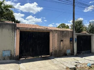 Casa com 2 Quartos à venda, 164m² no Horto, Maracanaú
