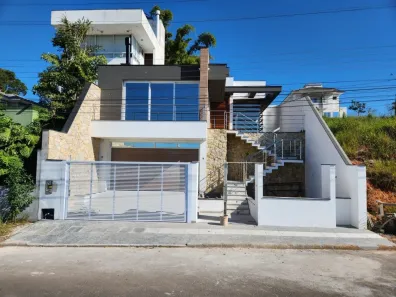 Casa com 3 Quartos à venda, 269m² no Pedra Branca, Palhoça