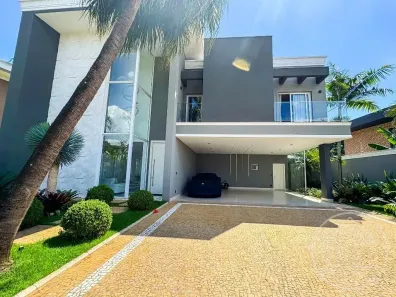 Sobrado com 4 Quartos à venda, 500m² no Interlagos, São Paulo