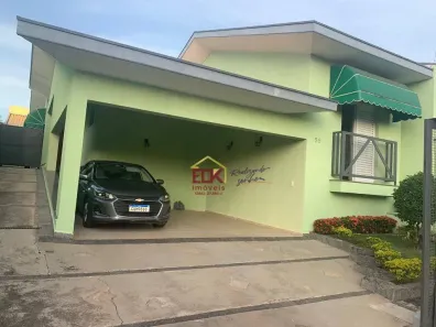 Casa com 3 Quartos à venda, 260m² no Jardim das Nações, Taubaté