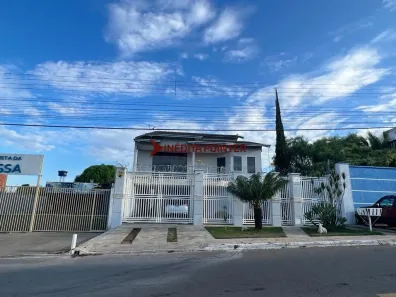 Sobrado com 4 Quartos à venda, 295m² no Jardins Madri, Goiânia
