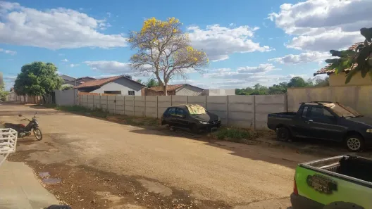 Lote/Terreno à venda, 420m² no Jardim Brasília, Porangatu