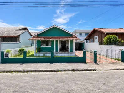 Casa com 3 Quartos à venda, 120m² no Centro, Penha