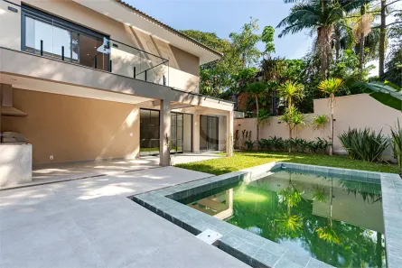 Sobrado com 4 Quartos à venda, 385m² no Alto de Pinheiros, São Paulo