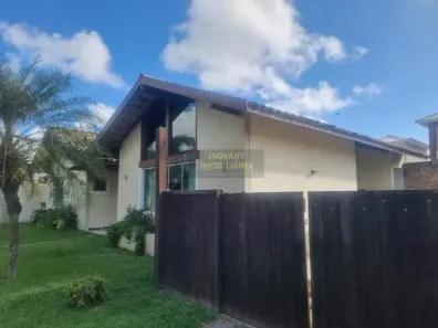 Casa de Condomínio com 3 Quartos para alugar, 90m² no Centro, São Pedro da Aldeia