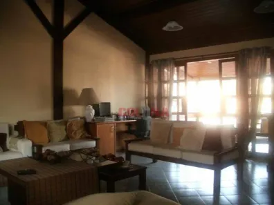 Casa com 4 Quartos à venda, 350m² no Venda da Cruz, São Gonçalo