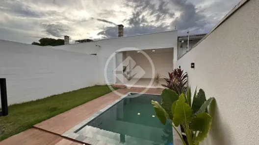 Casa com 3 Quartos à venda, 122m² no Santa Cruz, Cuiabá