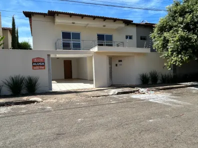 Sobrado com 5 Quartos para alugar, 300m² no Setor Jaó, Goiânia