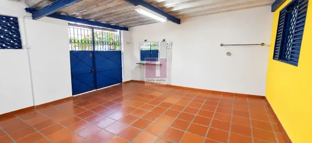 Sobrado com 3 Quartos à venda, 110m² no Vila Iapi, Taubaté
