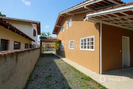 Sobrado com 3 Quartos à venda, 200m² no Fátima, Joinville