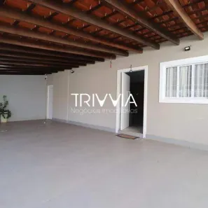 Casa com 4 Quartos para alugar, 213m² no Umuarama, Uberlândia