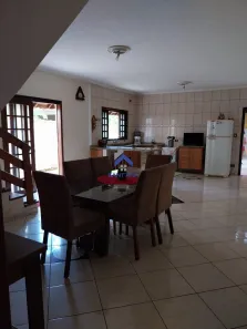 Casa de Condomínio com 4 Quartos à venda, 225m² no Vila São Geraldo, Taubaté