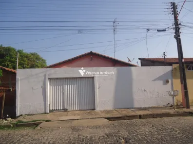 Casa com 4 Quartos à venda, 137m² no Vale Quem Tem, Teresina