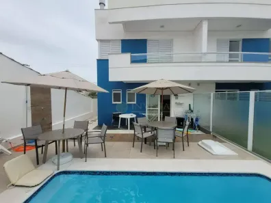 Casa com 3 Quartos à venda, 150m² no Daniela, Florianópolis