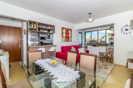 Apartamento com 3 Quartos à venda, 82m² no Passo da Areia, Porto Alegre