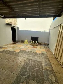 Casa com 4 Quartos à venda, 180m² no Laranjeiras, Uberlândia