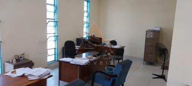 Casa com 2 Quartos à venda, 182m² no Jardim Centenário, Ribeirão Preto