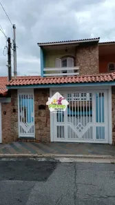 Sobrado com 3 Quartos à venda, 200m² no Jardim Vila Galvão, Guarulhos