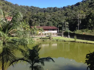 Lote/Terreno à venda, 800m² no Vale do Paraíso, Teresópolis