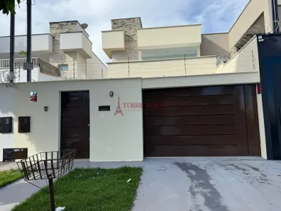 Sobrado com 3 Quartos para alugar, 160m² no Setor Jaó, Goiânia