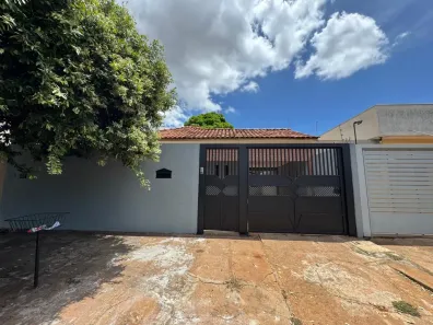 Casa com 3 Quartos à venda, 182m² no Centro, Três Lagoas
