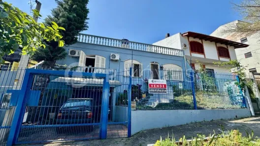 Casa com 3 Quartos à venda, 206m² no Vila Ipiranga, Porto Alegre