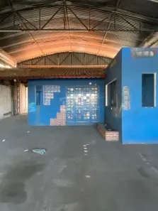 Galpão/Depósito/Armazém com 1 Quarto para alugar, 340m² no Parque Paineiras, São Paulo
