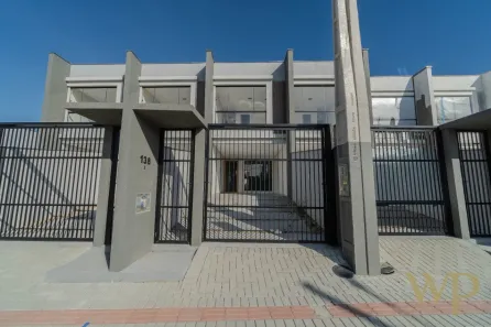 Casa com 3 Quartos à venda, 95m² no Costa e Silva, Joinville