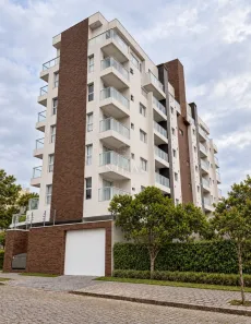 Apartamento com 2 Quartos para alugar, 75m² no Jardim Botânico, Curitiba