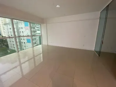 Apartamento com 3 Quartos à venda, 143m² no Centro, Balneário Camboriú