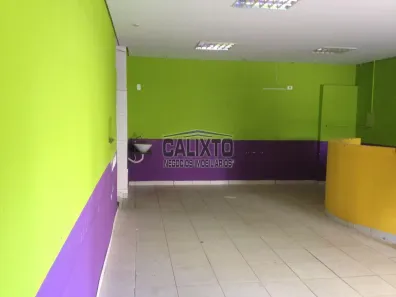 Sobrado com 2 Quartos à venda, 500m² no Martins, Uberlândia
