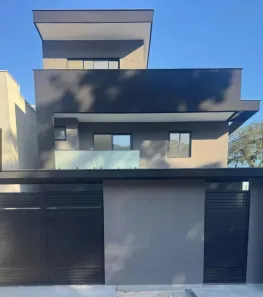 Casa de Condomínio com 5 Quartos à venda, 330m² no Vargem Pequena, Rio de Janeiro