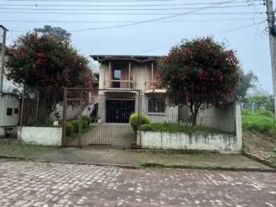 Casa com 3 Quartos à venda, 294m² no Salgado Filho, Caxias do Sul