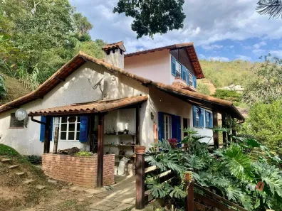 Casa com 6 Quartos à venda, 347m² no Nogueira, Petrópolis