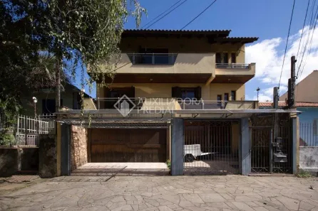 Sobrado com 4 Quartos à venda, 250m² no Partenon, Porto Alegre