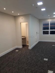 Sala Comercial à venda, 28m² no Centro, Jacareí