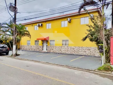 Casa com 8 Quartos para venda ou aluguel, 500m² no Massaguaçu, Caraguatatuba