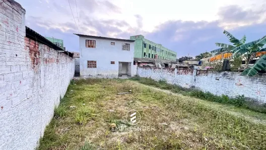 Sobrado com 2 Quartos à venda, 96m² no Serraria do Rocha, Paranaguá