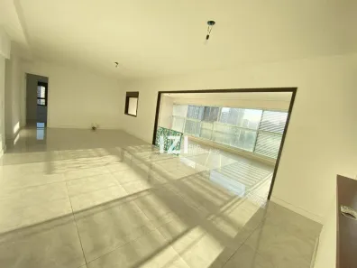 Apartamento com 3 Quartos à venda, 178m² no Jardim das Acácias, São Paulo