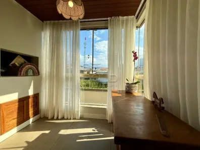Apartamento com 2 Quartos à venda, 74m² no Coqueiros, Florianópolis