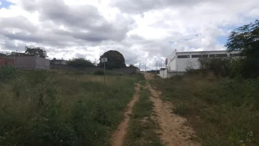 Lote/Terreno à venda, 1350m² no Centro, Itaberaba