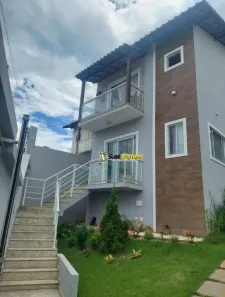Casa com 3 Quartos à venda, 156m² no Vale Encantado, Macaé